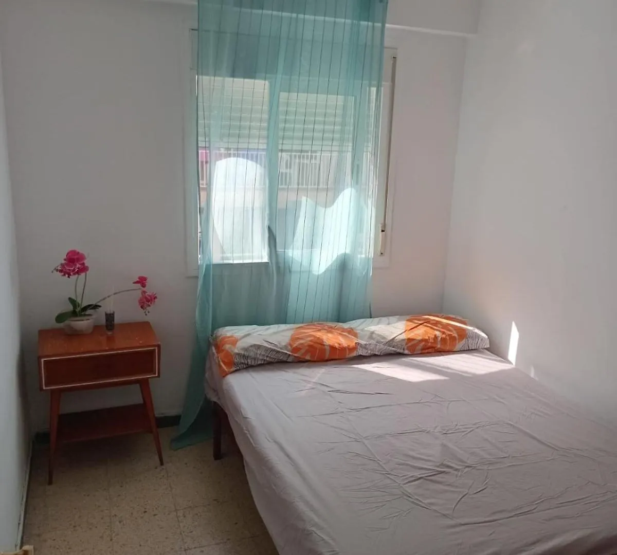 Habitaciones Compartidas En Un Apartamento Salou Séjour chez l'habitant